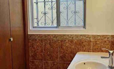 Rento casa  de 4 recámaras en zona céntrica