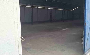 Alquiler bodega 1300 av juan tanca marengo $4,80 dólares el metro cuadrado