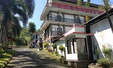 Hotel dijual di Baratan, Jember, Jawa Timur