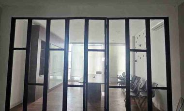 Dijual atau Disewakan ruko 3 lantai di summarecon bekasi