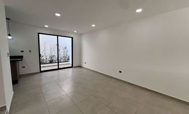 Casa Nueva en Renta en Parque Real Cuautlancingo con Amenidades y Acceso a Periférico | $13,000