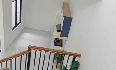 Dijual Rumah Baru Siap Huni Di Kencana Loka Bsd