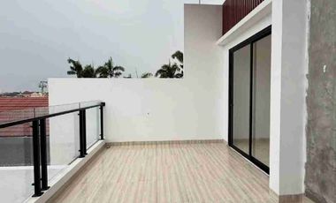 Rumah Mewah Scandy private Poll Di Gatsu Timur Dekat Mall Living Word Denpasar