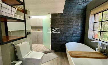 Casa en venta en Rancho San Francisco | 643 m², jardín y 4 autos