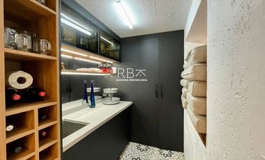 Casa en venta en Rancho San Francisco | 643 m², jardín y 4 autos