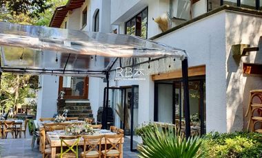 Casa en venta en Rancho San Francisco | 643 m², jardín y 4 autos