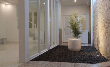 Turangga Buahbatu bandung Kota, New, Siap Huni, jalan Lebar