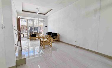 Dijual rumah cantik siap huni dalam komplek perumahan elit dekat Indogrosir Palembang