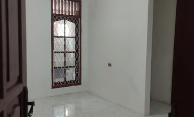 DIJUAL RUMAH INDUK + KOST2AN SIAP HUNI DI PERUMAHAN PERTAMINA TUGU