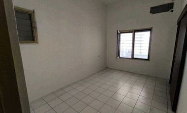 Rumah 2 Lantai Bagus SHM di Ploso area Tambaksari