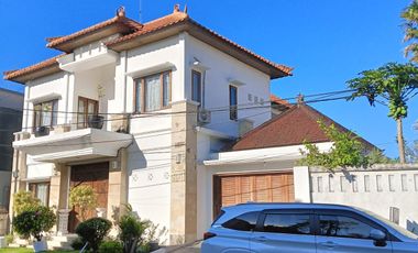 Rumah Mewah isi Pool Di Sanur Dekat Pantai Mertasari RS Bali Mandara