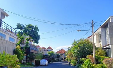 Rumah Mewah isi Pool Di Sanur Dekat Pantai Mertasari RS Bali Mandara