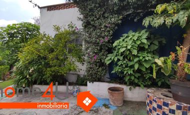 Se vende como terreno de ≈ 697 m²