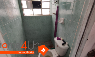 Se vende como terreno de ≈ 697 m²