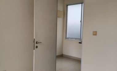 Rumah Murah & Langka di Green Lake City – Cluster Australia, SHM, 2 Lantai