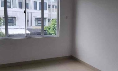 Rumah Casa Jardin hanya 70 juta