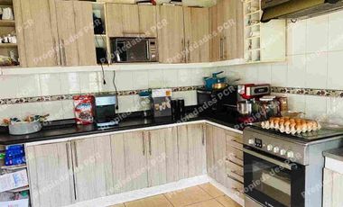 Se vende excelente casa  sólida 225 M2 con Parcela 5000 mtrs en Palmilla Linares .