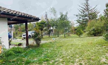 Se vende excelente casa  sólida 225 M2 con Parcela 5000 mtrs en Palmilla Linares .