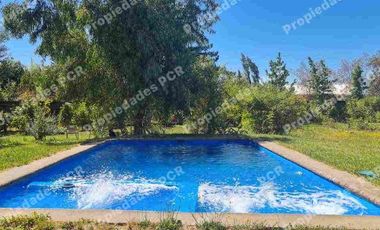 Se vende excelente casa  sólida 225 M2 con Parcela 5000 mtrs en Palmilla Linares .