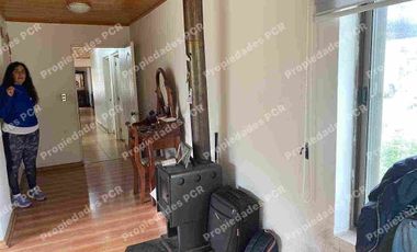 Se vende excelente casa  sólida 225 M2 con Parcela 5000 mtrs en Palmilla Linares .