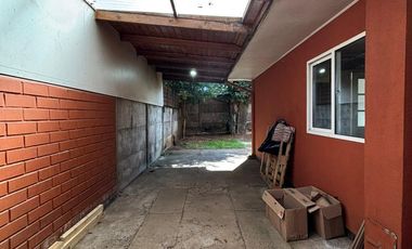 Venta de amplia y acogedora casa en Parque Krahmer, Valdivia