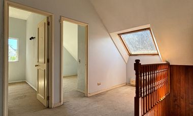 Venta de amplia y acogedora casa en Parque Krahmer, Valdivia