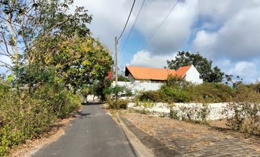 Tanah MURAH 400m2 di Kutuh, Area Yang Sedang Berkembang Dekat Ungasan dan Nusa Dua