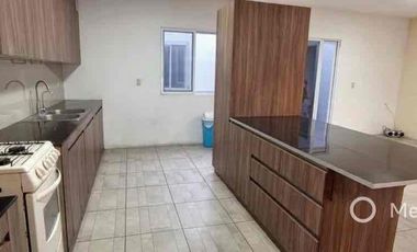 EN VENTA BONITA CASA SOLA EN CUAUTLA