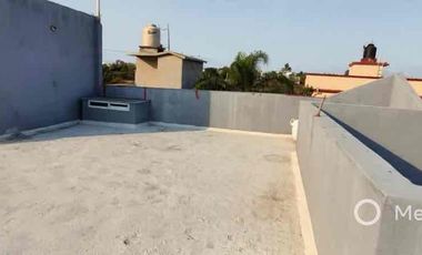 EN VENTA BONITA CASA SOLA EN CUAUTLA