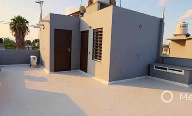 EN VENTA BONITA CASA SOLA EN CUAUTLA