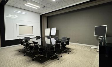 Oficina Implementada de 347 m² en El Derby, Santiago de Surco.