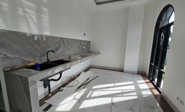 KOST SUPER EXCLUSIVE EKSKLUSIF FULL FURNISHED  SCBDNYA JOGJA, AREA KAMPUS SETURAN  SLEMAN YOGYAKARTA