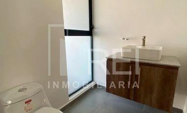 RENTA CASA EN ADAMAR RESIDENCIAL TLAJOMULCO