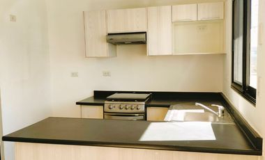 RENTO DEPARTAMENTO EN PLANTA BAJA, CENTRICO, EXCELENTE ESTADO.