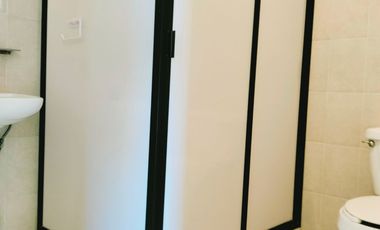 RENTO DEPARTAMENTO EN PLANTA BAJA, CENTRICO, EXCELENTE ESTADO.