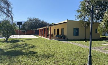 QUINTA EN VENTA EN COLINAS DEL VERGEL, ALLENDE, N.L.