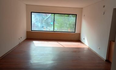 Se arrienda gran departamento central