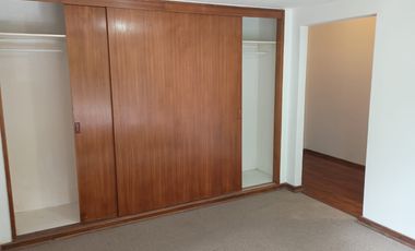 Se arrienda gran departamento central