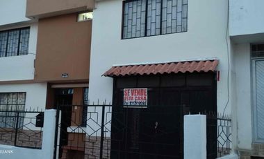 Casa cerca al centro de Pasto, Nariño con local comercial