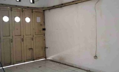 SEWA RUMAH AREA KOMERSIAL SAYAP JALAN CIHAMPELAS/CIPAGANTI BANDUNG