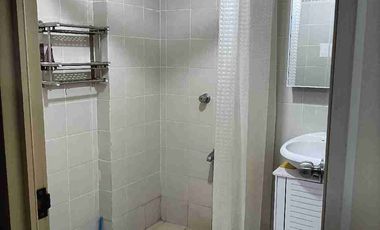 1 bedroom condo fully furnished just 10 minutes to Mactan International Airport.