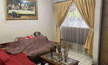 JUAL RUMAH LAMA MAINROAD STRATEGIS DI ANTAPANI