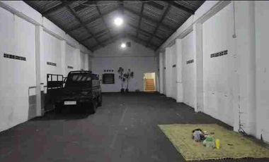 Gudang + Kantor Siap Pakai Di Jl. Parangtritis KM 15