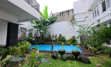 Rumah Kemang Jaksel, Luas Tanah 787 m2, Kolam Renang, Lokasi Strategis