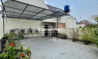 Rumah Mewah Secondary Desain Classic Colonial di Cipete Jakarta Selatan