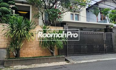 Rumah Mewah Cipete Lokasi Strategis Dekat Kebayoran Baru Jakarta Selatan