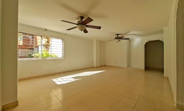 VENDO APARTAMENTO EN VILLA SANTOS