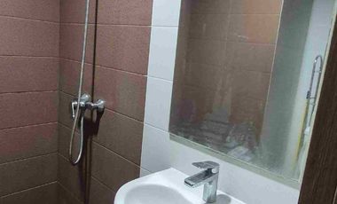 disewakan 1br apartemen puri irchard tower CH
