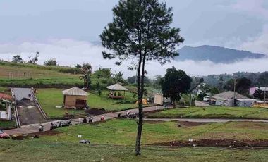 Villa Puncak SHM 1000 Mdpl Panoramic Highland Bogor Murah