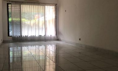 Disewakan Rumah Cipete – 200 meter ke French School, Dekat MRT Cipete, Cocok Hunian & Kantor